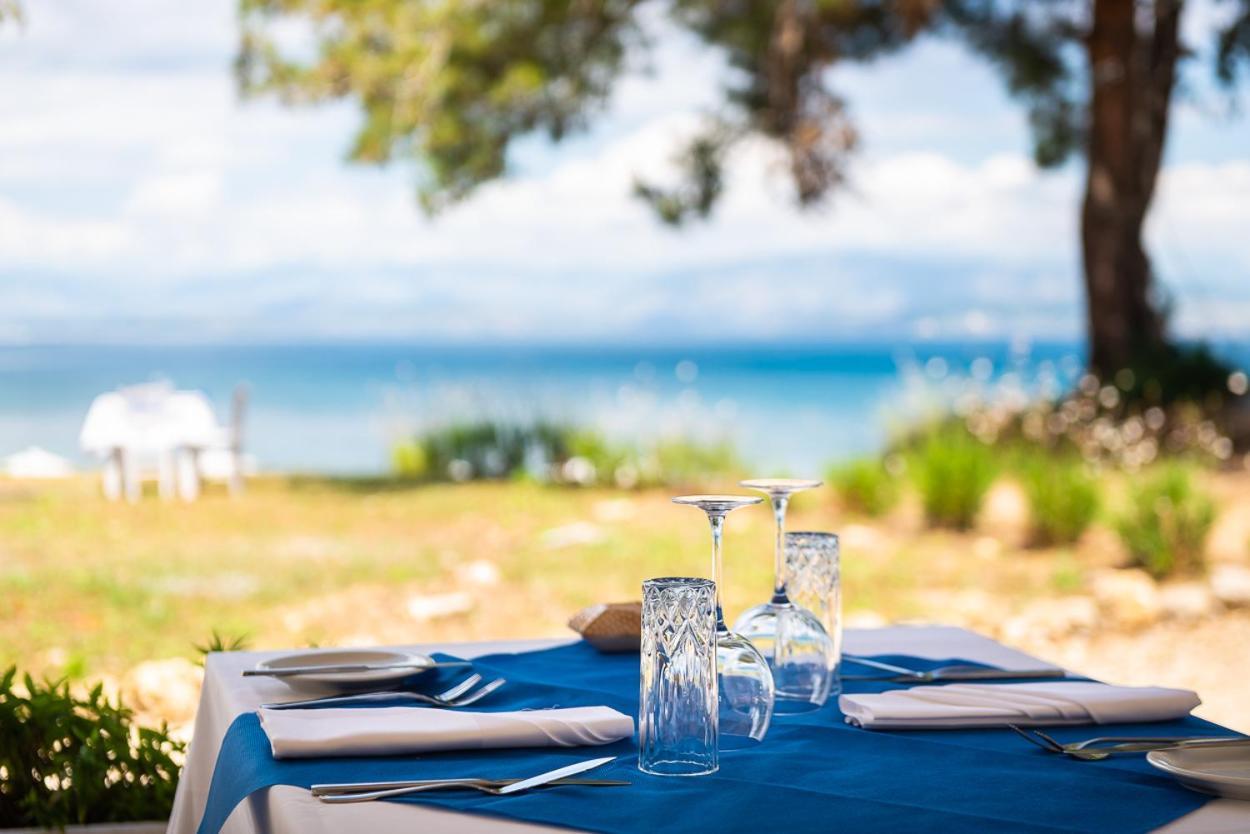 Villa Spiaggia Bianca Δαφνίλα Εξωτερικό φωτογραφία
