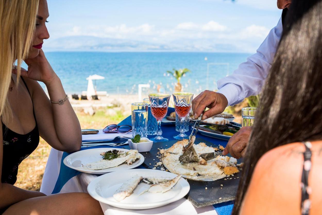 Villa Spiaggia Bianca Δαφνίλα Εξωτερικό φωτογραφία